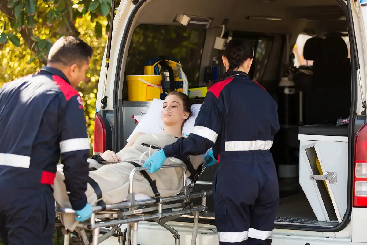 انتقال نوزاد با آمبولانس مخصوص در تهران